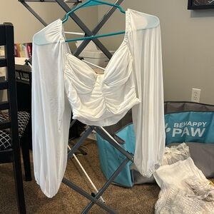 Long sleeve crop top